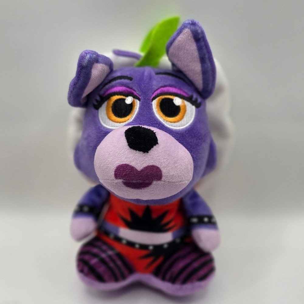 Good Stuff Security Breach Roxanne Wolf Plush Purple Red 4x6in